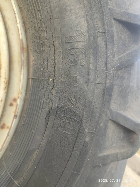 E- 303 fkasza kerekek