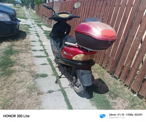 E-mozg 48v elektromos robog elad 