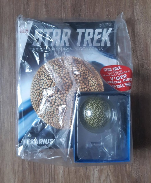 Eaglemoss Star Trek 146 - Fesarius Flagship (bontatlan)