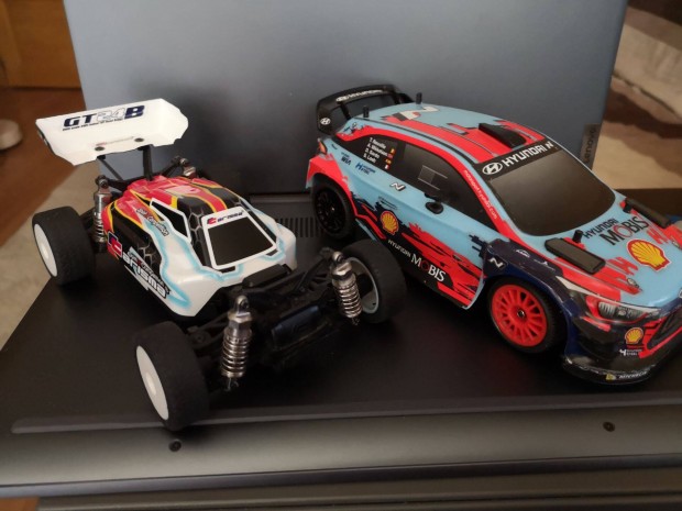 Ealdó Carisma 1:24-es RC autók + gyári alkatrészek