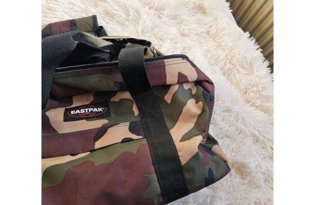 Eastpak Compact + sport tska teljesen j cimke nlkl