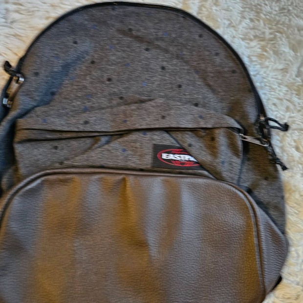 Eastpak Wyoming Duo Dots htizsk j cimks