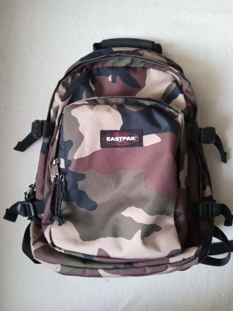 Eastpak camo htizsk