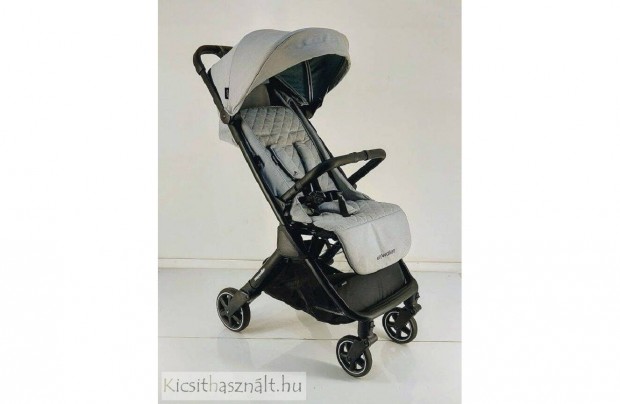 Easywalker Jackey babakocsi Pebble Grey