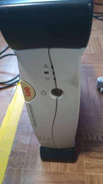 Eaton Ellipse Premium 500VA-s szünetmentes tápegység