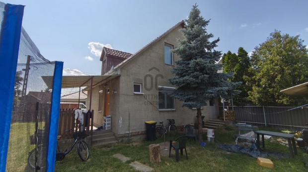 Ebesen 70 m2 - es, 2 szobs nll csaldi hz elad.