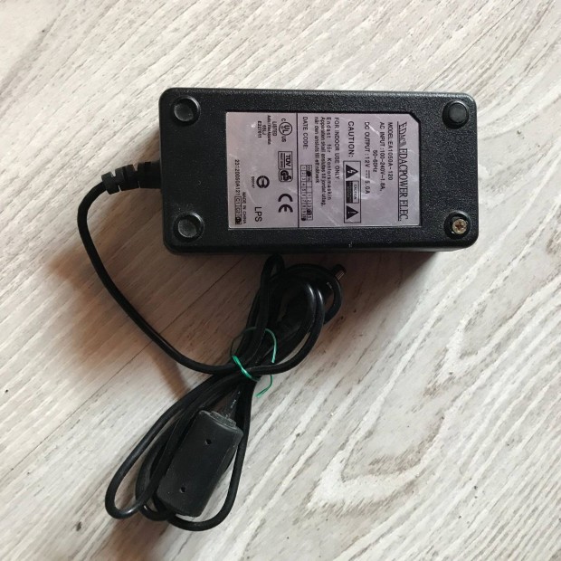 Edac EA1050A-120 adapter