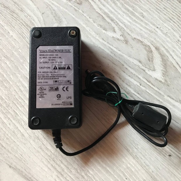 Edac EA1050A-120 adapter