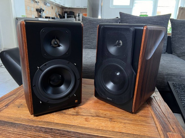 Edifier S3000 Pro 2.0 Aktív hangfal - Újszerű