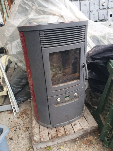 Edilkamin Iris pellet klyha , 8,3kw