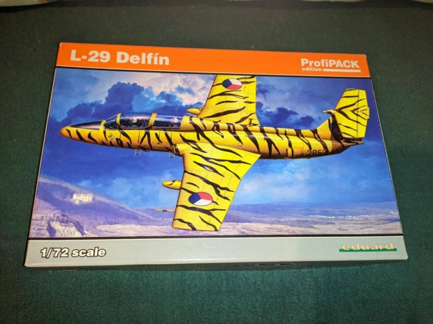 Eduard L-29 Delfin Profipack makett