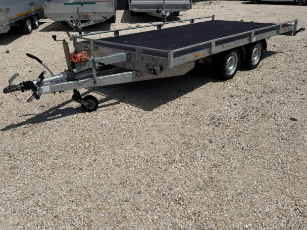Eduard P4 4020 2700 kg 4x2m járműszállító trailer acél rámpa csörlő