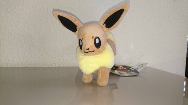 Eevee plss 15 cm j Pokemon szmlval pokmon kszleten