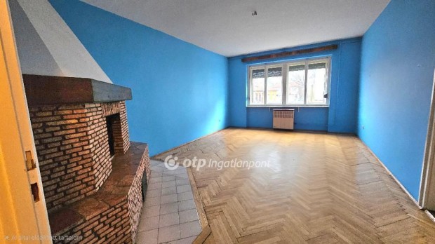 Egeri 99 nm-es lak�s elad�