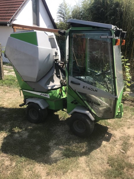 Egholm FK2 kommunális gép utcaseprő seprőgép