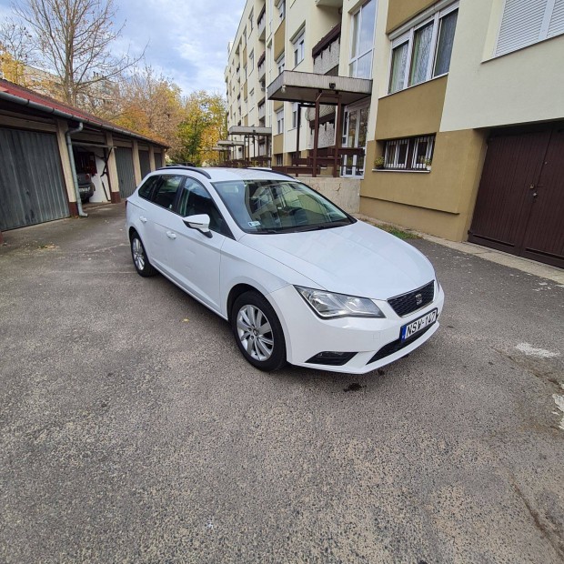 Egy SEAT Leon 1,2 TSi kombi szgk.ni vezettl megszerezhet