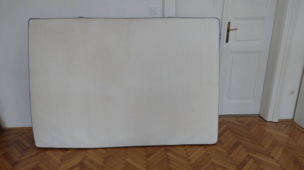 Egy ves Ikea Vestery 140x200 kemny matrac italfolttal