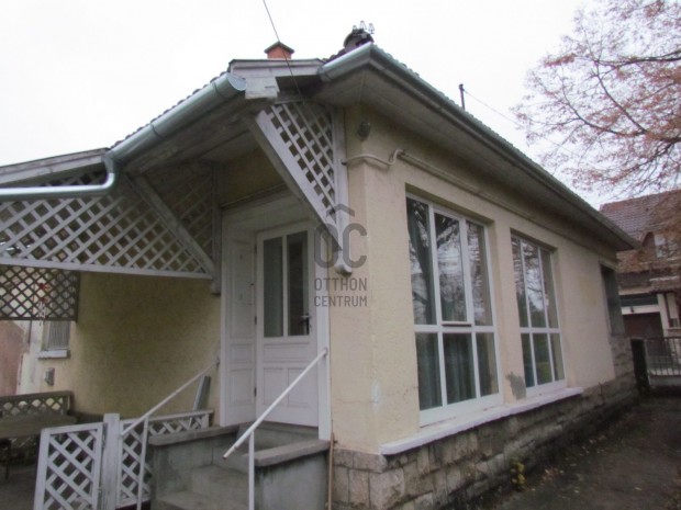 Egy igaz�n k�l�nleges lehet�s�get k�n�lok �nnek!