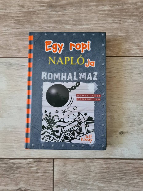 Egy ropi naplója (14.) eladó!