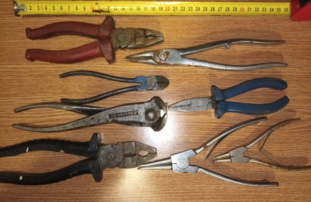 Egyben elad� olcs�n Fog� k�szlet 8db-os