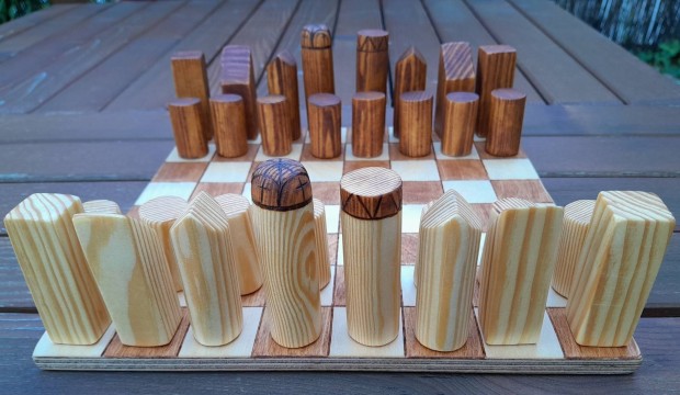 Egyedi, kézműves sakk-készlet