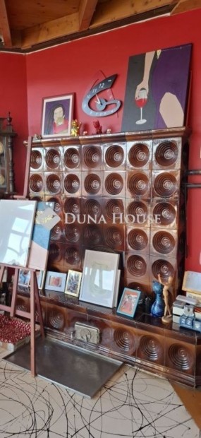 Egyedi, különleges  családi ház Pécs Donátusban