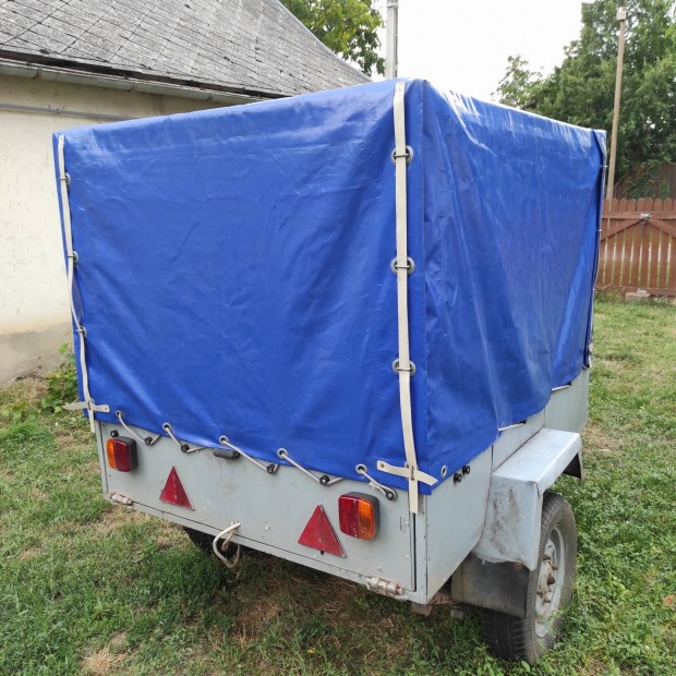 Egyedi gyártmányú utánfutó eladó