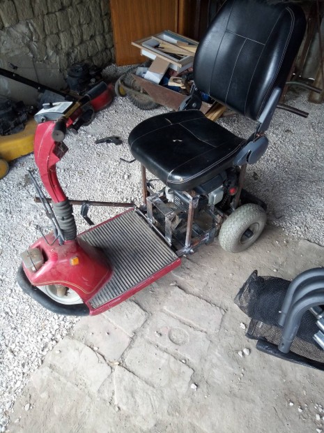 Egyedi moped traktor :)