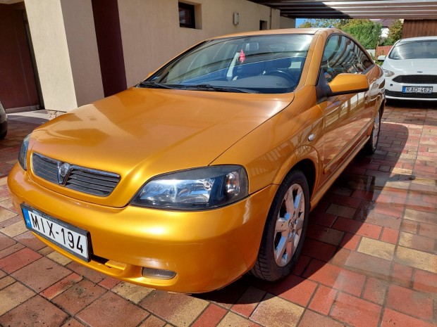 Egyedl ll  Opel Astra coupe 2.2 automata,lsfts,klima!