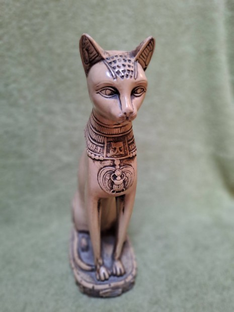 Egyiptomi macska figura
