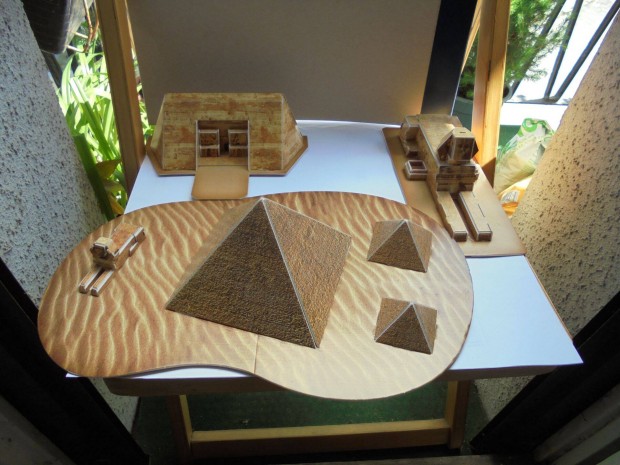 Egyiptomi piramisok + szfinx 3D makett