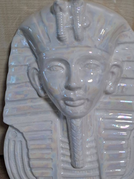 Egyiptomi porceln falidsz