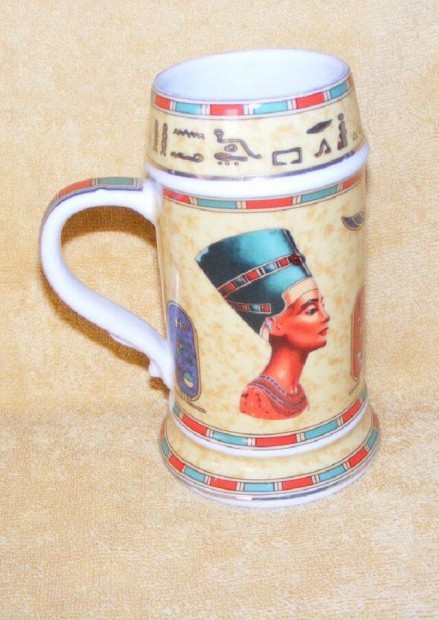 Egyiptomi porceln kors