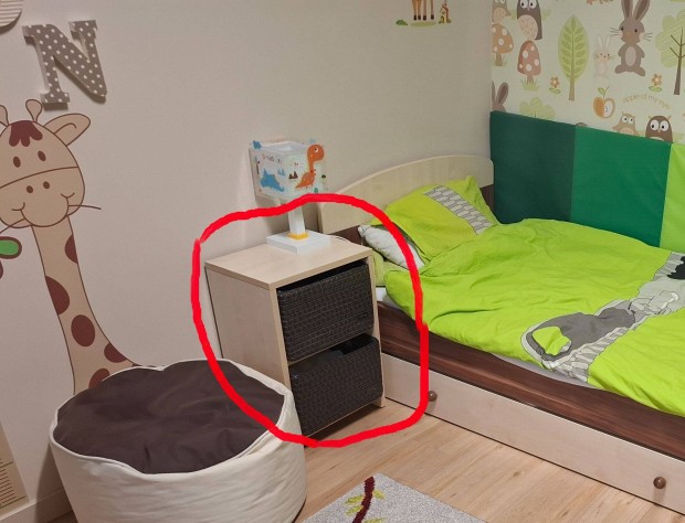 �jjeliszekr�ny t�rol�kkal, gyerek�gyhoz, 53x36,5x25cm eur�pai juhar!
