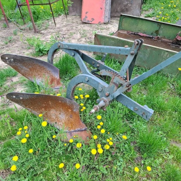 Eke,tárcsa,, kúpos hasító