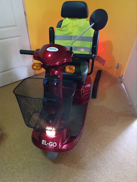 El-GO elektromos moped j akksival