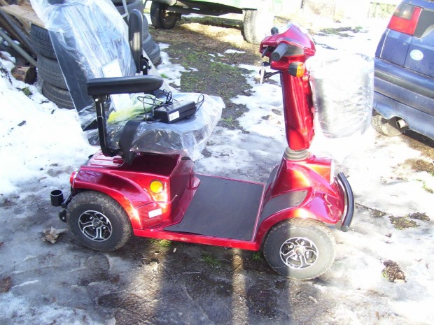 El-Go 4 kerek� elektromos moped. �j, nem haszn�lt