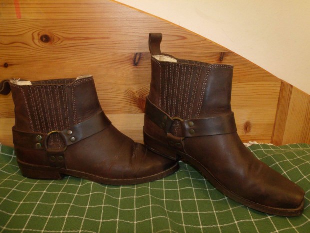 El Perro Negro 40-es motoroscsizma westerncsizma wesco bokacsizma