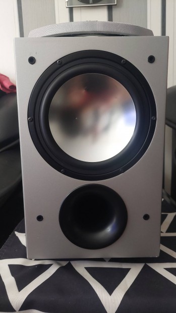 Elac aktiv subwoofer r:30000ft