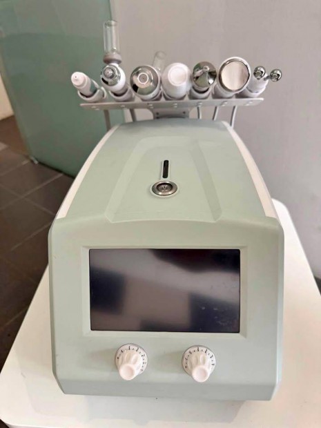 Elad Hydrafacial gp