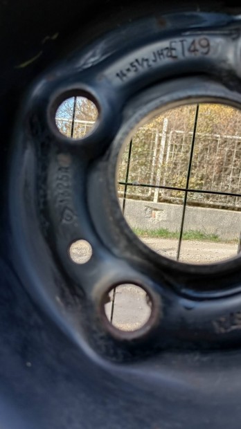 Eladnám 14"-os jó állapotú acél felni eimet .