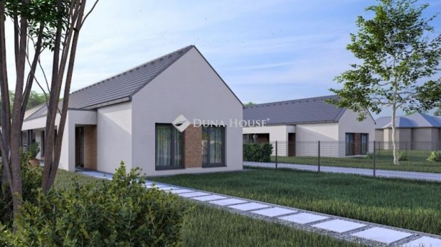 Elad� 100 nm-es h�z Egyh�zasr�d�c