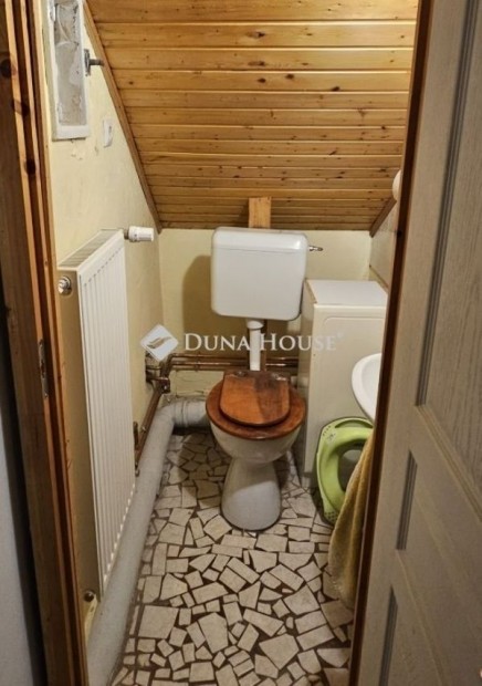 Elad� 100 nm-es h�z Orf�