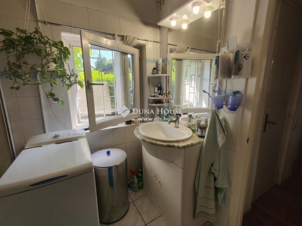 Elad� 100 nm-es h�z Velence