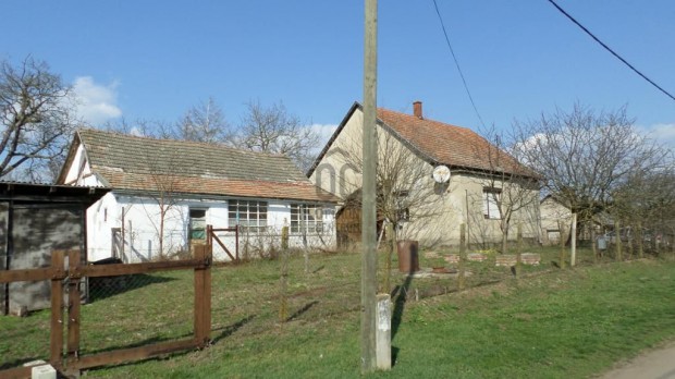 Eladó 102 nm-es ház Tiszaörs