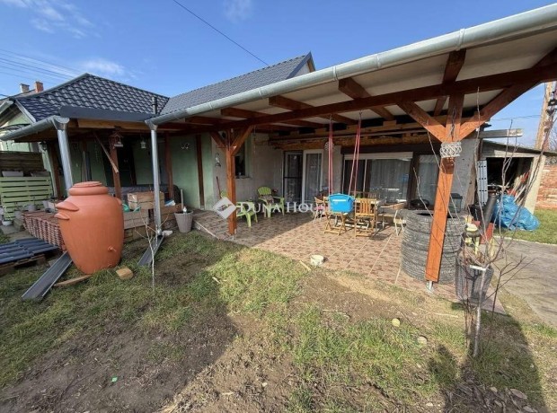 Elad� 104 nm-es h�z Szombathely #5160991