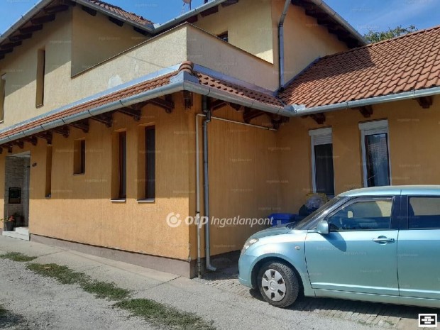 Elad� 105 nm-es h�z Hajd�b�sz�rm�ny