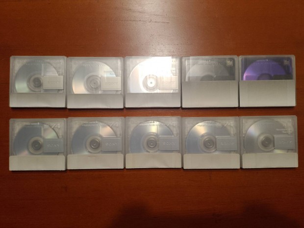 Elad 10 db bontatlan Sony Minidisc lemez pakk
