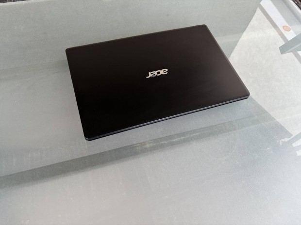 Eladó 10.generációs Acer extensa laptop