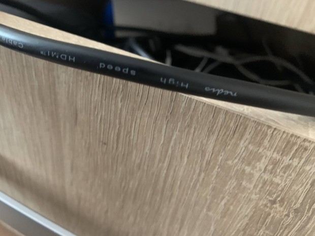 Eladó 10m-es Nedis High Speed HDMI kábel